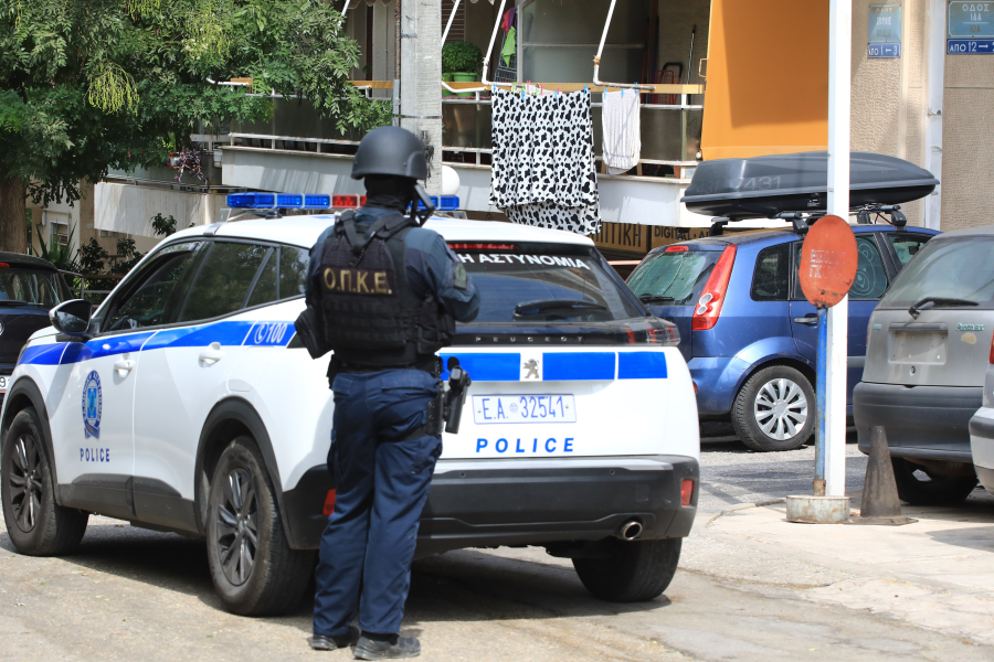 Παρίσταναν υπαλλήλους της ΔΕΗ και ξάφριζαν ηλικιωμένους -Πάνω από 195.000 ευρώ η «λεία» τους