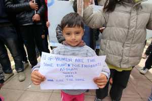 Συγκεντρώσεις διαμαρτυρίας από Κούρδους και Σύρους στην Ειδομένη