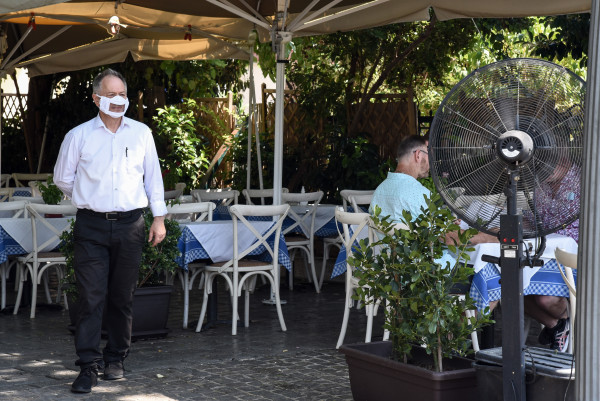 Κορονοϊός: Περιοριστικά μέτρα και υποχρεωτική χρήση μάσκας παντού σε Πέλλα, Πιερία, Ημαθία και Κιλκίς