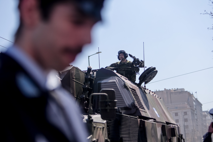 «Άνοιξε» το κέντρο της Αθήνα για τα οχήματα, αποκαταστάθηκε η κυκλοφορία μετά την παρέλαση