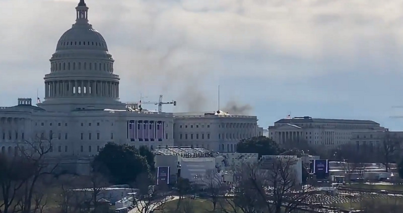 Συναγερμός στο Καπιτώλιο κατά τη διάρκεια της πρόβας ορκωμοσίας Μπαίντεν για φωτιά που εκδηλώθηκε αρκετά τετράγωνα μακριά