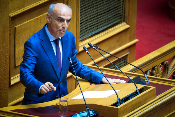 Γαβρήλος: Δεν παραδίδω την έδρα γιατί πρέπει να υπηρετήσω τον τόπο μου – Είμαι πιο κοντά στην ΕΛΑΣ