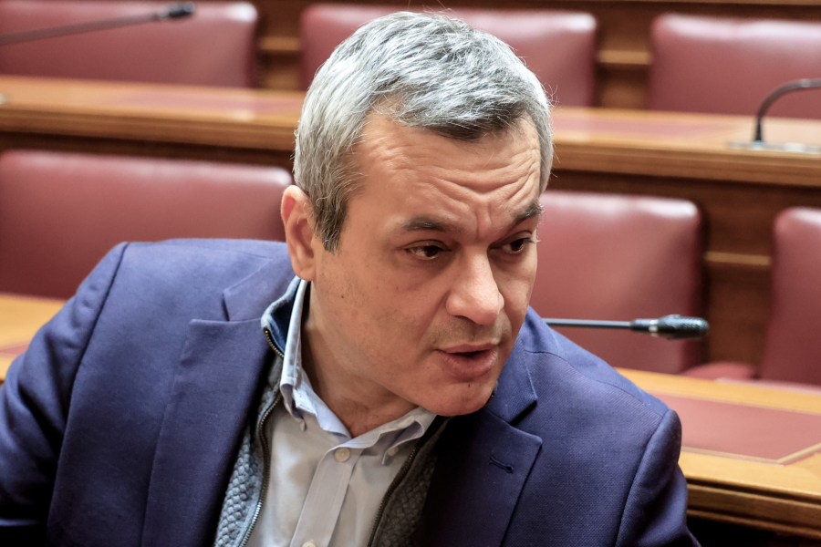 ΣΥΡΙΖΑ για Τράπεζες: 2,48 δισ. ευρώ κέρδη σε 6 μήνες, 1 δισ. ευρώ από προμήθειες