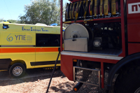 Φωτιά σε ασθενόφόρο του ΕΚΑΒ στην Αθηνών - Θεσσαλονίκης