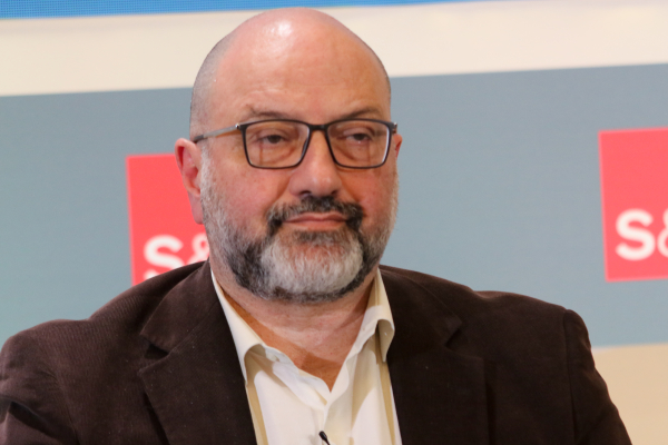 Σάκης Αρναούτογλου: Διασφαλίζουμε ότι η Ελλάδα και η Κύπρος δεν θα μείνουν αόρατες στον Ευρωπαϊκό διάλογο