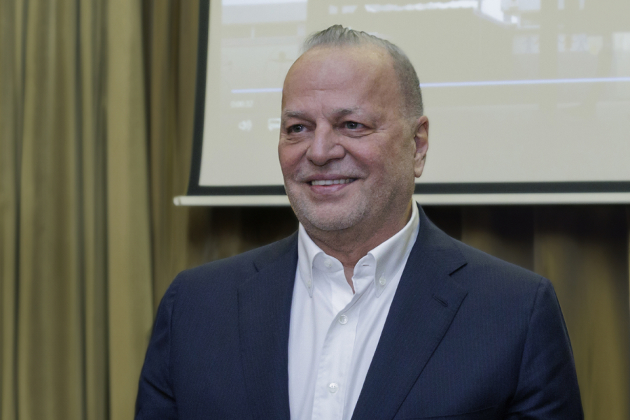 Ευ. Μυτιληναίος στο BBC: Γιατί η Metlen επέλεξε το Λονδίνο