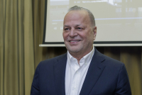 Ευ. Μυτιληναίος στο BBC: Γιατί η Metlen επέλεξε το Λονδίνο