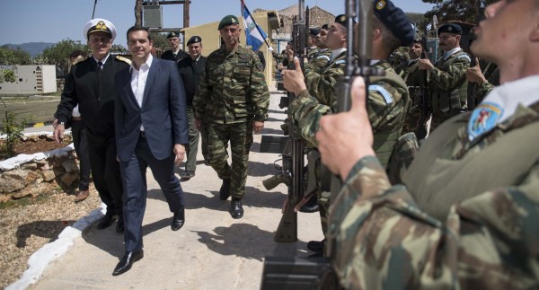 Τσίπρας:«Δεν παζαρεύουμε, δεν εκχωρούμε σπιθαμή των εδαφών της Ελλάδας» (pics)