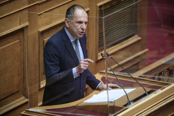 Θετικός στον κορονοϊό και με ήπια συμπτώματα ο Γιώργος Γεραπετρίτης