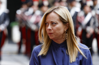 «Πήγαινε πλήρωσε τον λογαριασμό αυτών των ηλιθίων σε παρακαλώ», έξαλλη η Μελόνι στην Αλβανία