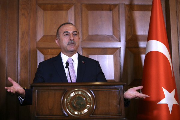 Τσαβούσογλου για Ακιντζί: «Δεν έχω συνεργαστεί με πιο αναξιόπιστο πολιτικό»