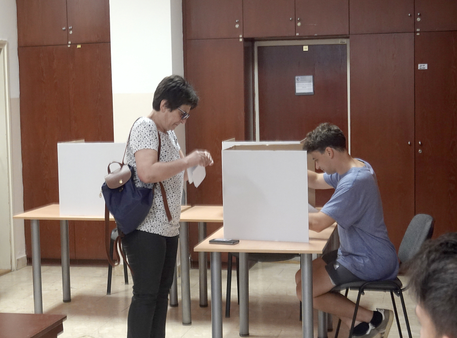 Ευρωεκλογές 2024: Σε αυτή τη χώρα πήγαν όλοι παραλία - Ψήφισε μόλις το 15%