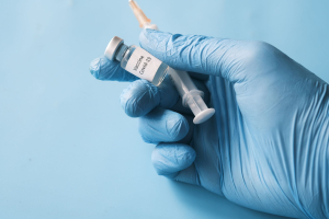 «Να προετοιμαστούμε για την επόμενη πανδημία»: Αμερικανοί ερευνητές δημιουργούν κέντρο για παραγωγή mRNA εμβολίων
