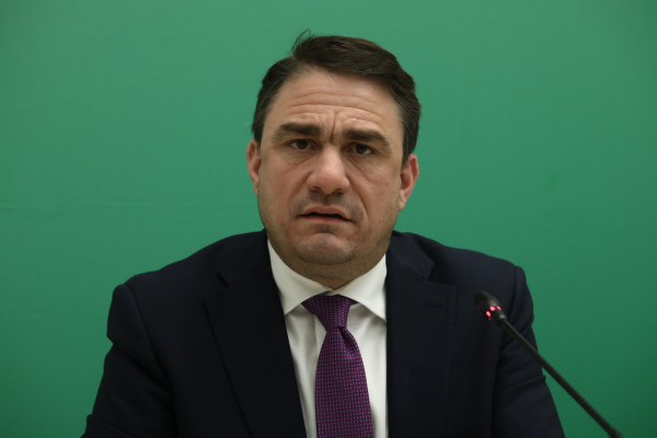 Τσουκαλάς: Η διαπερατότητα των προσωποπαγών κομμάτων είναι συνήθως περιορισμένη
