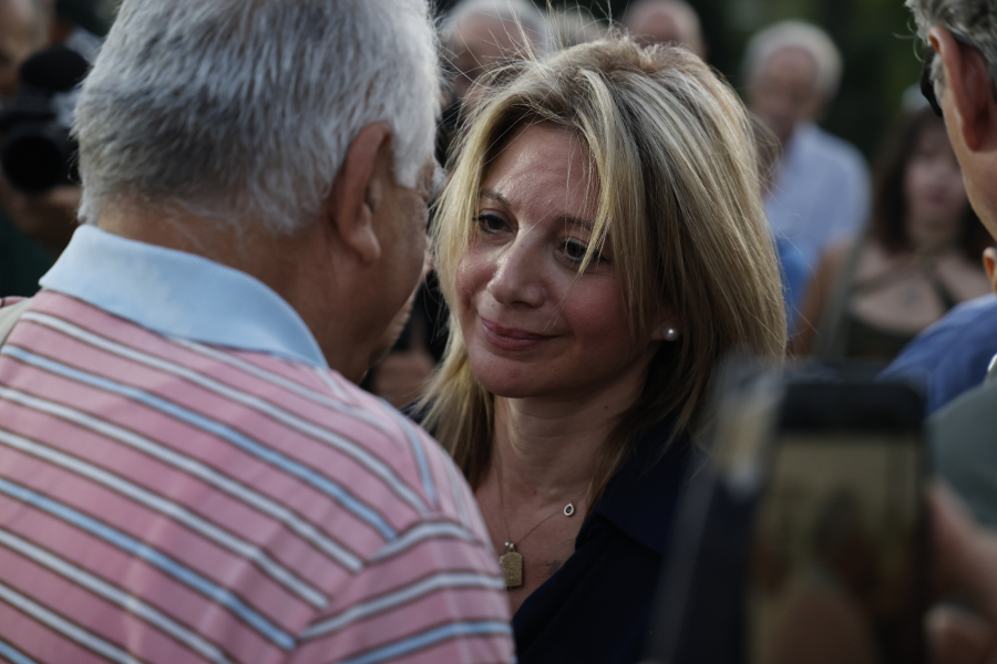 Μαρία Καρυστιανού: Αρνούνται τις εκταφές για να κρύψουν τα χημικά – Σε απεργία πείνας ο πατέρας θύματος