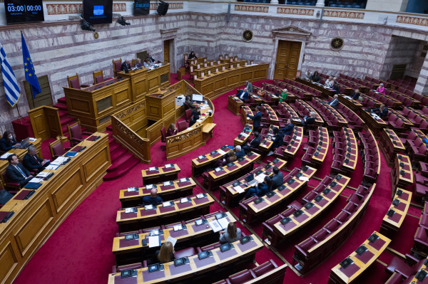 Βουλή: Κατατέθηκε στην αρμόδια Επιτροπή το ν/σ για την προστασία των συνεπών οφειλετών