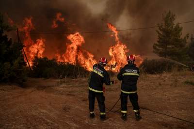 Φεύγουν οι Ρουμάνοι πυροσβέστες - Στη «μάχη» με τις ελληνικές φωτιές τον Αύγουστο Νορβηγοί και Φινλανδοί