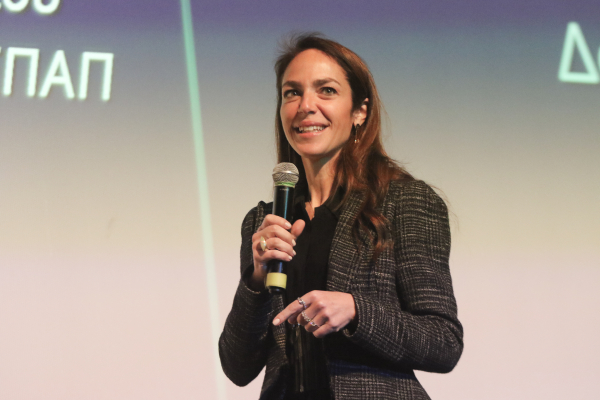 Ανοίγουν οι αιτήσεις για τις «Νταντάδες της Γειτονιάς»