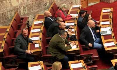 Εισαγγελική έρευνα για το κάλεσμα «έξω οι λαθρομετανάστες από την Ελλάδα» της Χρυσής Αυγής