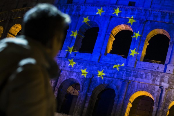 Ιταλία: Η Λέγκα του Βορρά ζητά συνάντηση με τα Πέντε Αστέρια για συνεργασία