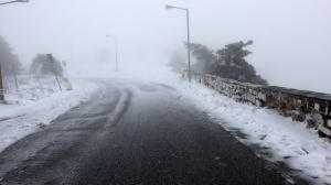 Ο καιρός τρελάθηκε: Χιόνισε στην Πάρνηθα
