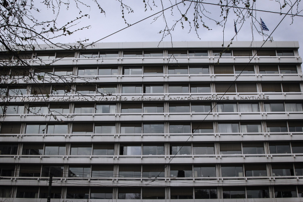 Προϋπολογισμός 2021: Άντεξαν τα φορολογικά έσοδα Μαΐου