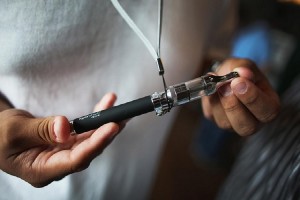 Μέσω ηλεκτρονικού τσιγάρου μπορεί να «μολυνθεί» ένας υπολογιστής