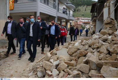 Τσίπρας από σεισμόπληκτες περιοχές: Αυτό που προέχει είναι να δοθούν οι αποζημιώσεις