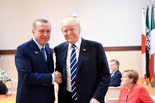 ΗΠΑ: Πιέσεις σε Τραμπ για κυρώσεις στην Τουρκία - Επιστολή γερουσιαστών σε Πομπέο