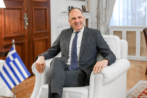 Γεραπετρίτης: Το καλώδιο δεν περνά από τα τουρκικά θαλάσσια πάρκα – Δεν υπάρχει κανένας λόγος αναχάραξης
