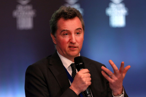 Η ΕΕ ξαναφοράει το στενό «κοστούμι» του Συμφώνου Σταθερότητας από το 2024