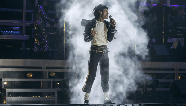 «Michael»: Η ταινία για τον Μάικλ Τζάκσον έσπασε τα ταμεία - Το ρεκόρ που πέτυχε