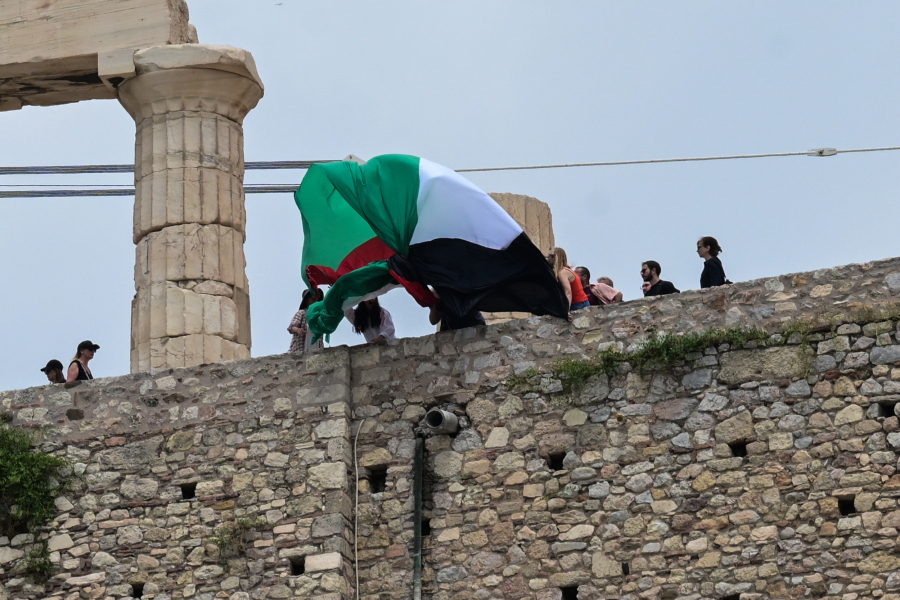 ΚΚΕ: Αυταρχική και απαράδεκτη η προσαγωγή μελών της Νέας Αριστεράς