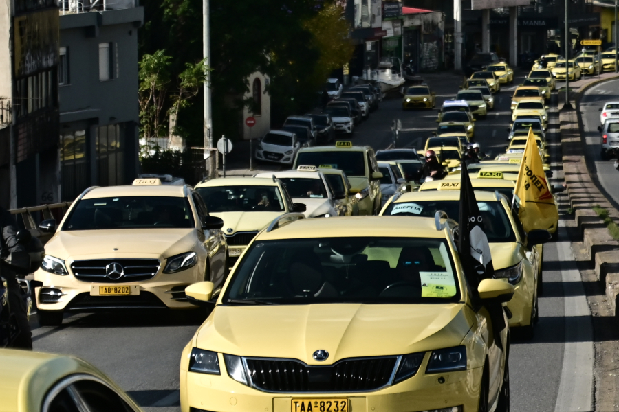 Ταξί: Νέα 24ωρη απεργία στην Αττική την Πέμπτη 4/12