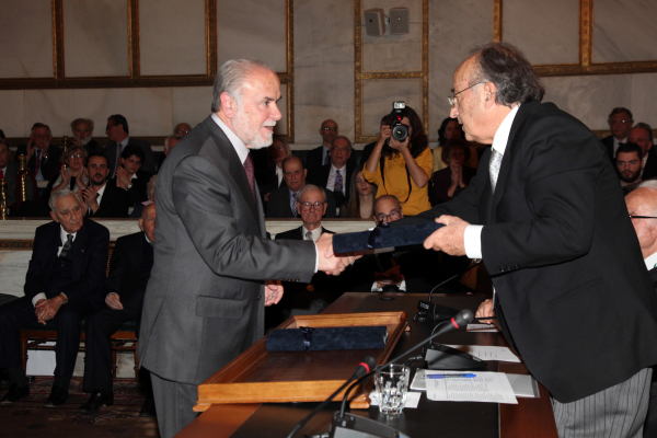 Πέθανε ο ποιητής και στιχουργός Μιχάλης Γκανάς