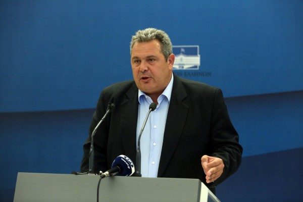 Ο Καμμένος ζητά 180 βουλευτές για την συμφωνία με τα Σκόπια - Καταγγελίες για απειλές κατά βουλευτών