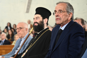 Σε αναμμένα κάρβουνα για τον Σαμαρά