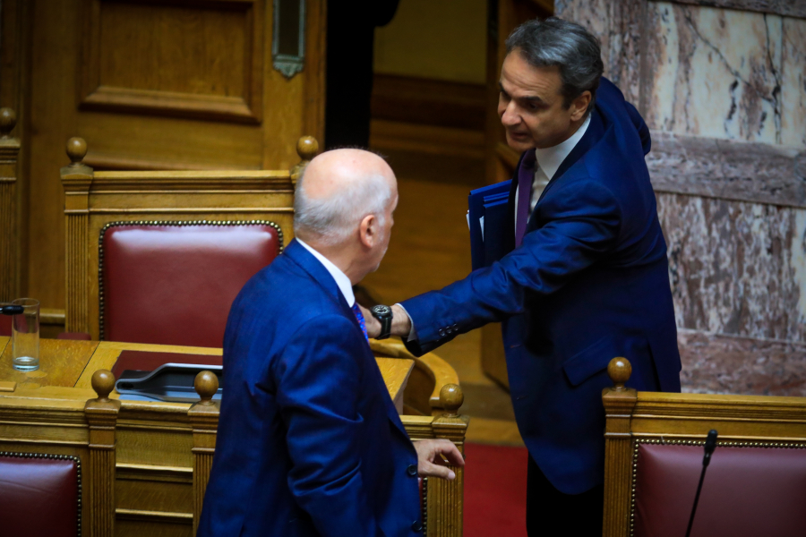 Οι κερδισμένοι, οι χαμένοι και η περαιτέρω υποβάθμιση της πολιτικής αντιπαράθεσης