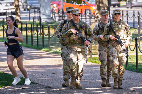 Ο Τραμπ παραβίασε ομοσπονδιακό νόμο όταν ανέπτυξε στρατεύματα στο Λος Άντζελες