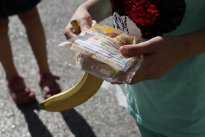 Δηλητηρίαση από σχολικά γεύματα: Η ανακοίνωση του ΟΠΕΚΑ για το περιστατικό