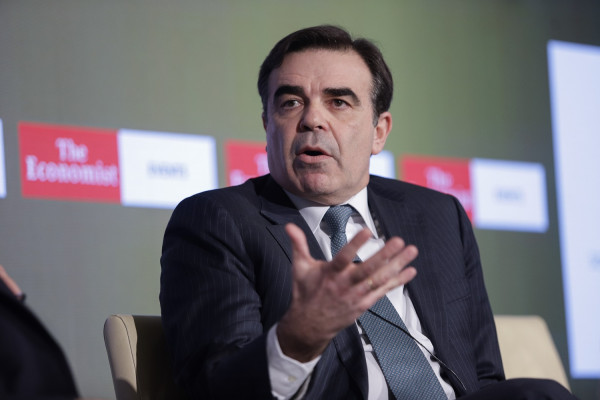 Σχοινάς σε Μουτζούρη: «Δεν εξυπηρετούν κραυγές και διαστρεβλώσεις για το προσφυγικό»