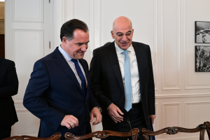 Άδωνις VS Δένδια για Σαμαρά: Νέο εσωκομματικό μέτωπο στη ΝΔ