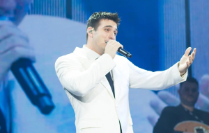 Γιώργος Κακοσαίος: Απαντά σε όσους τον συγκρίνουν με τον πατέρα του (βίντεο)