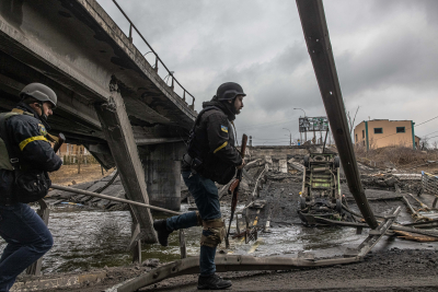 Η εξέλιξη των συγκρούσεων στην Ουκρανία και η πολυπλοκότητα μιας κρίσιμης διαμάχης