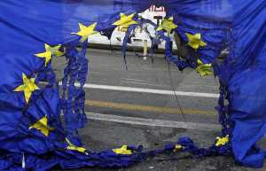 DW: Ορατος ο κίνδυνος αναζωπύρωσης της ευρωκρίσης