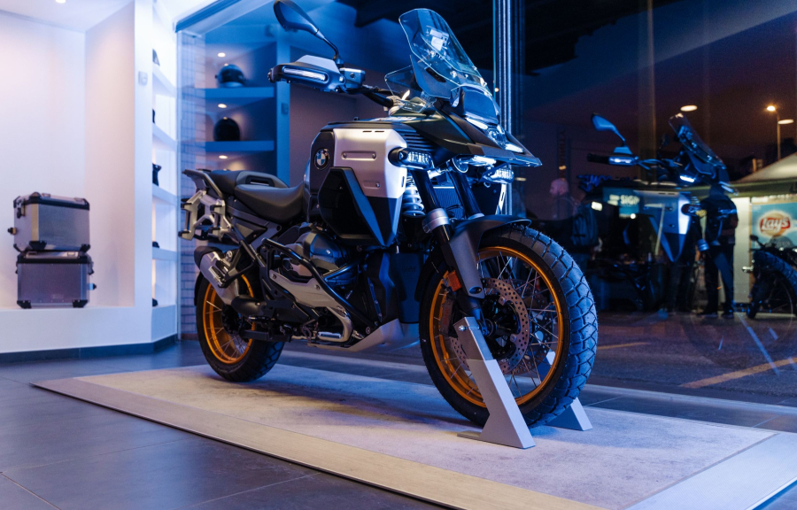 Αποκάλυψη της Νέας BMW R 1300 GS Adventure από τη Σπανός ΑΕ