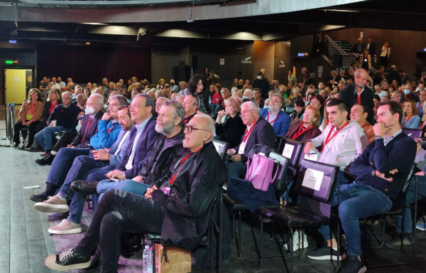 Φάμελλος για συνέδριο ΣΥΡΙΖΑ: Η κατάμεστη αίθουσα είναι η καλύτερη απάντηση στο σχέδιο διάσπασης