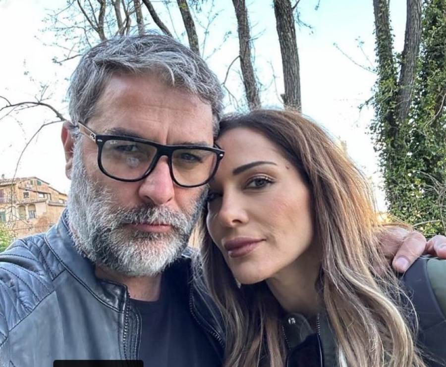 Τα «χρόνια πολλά» από Βανδή και Μπισμπίκη και οι τρυφερές φωτογραφίες το Πάσχα