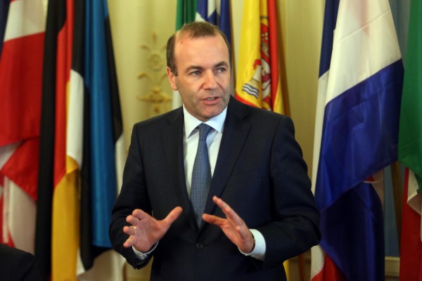 Στήριξη Βέμπερ σε ΝΔ για το Σκοπιανό