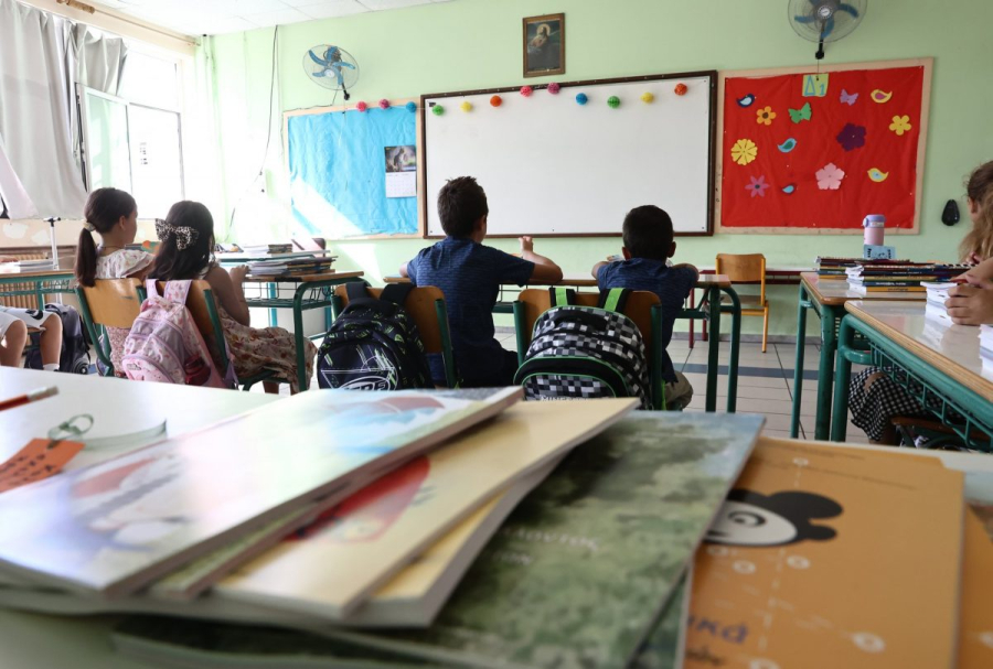 Η εμβόλιμη αργία με κλειστά σχολεία για τυχερούς μαθητές μέσα στον Απρίλη - Τι ισχύει για την Αττική